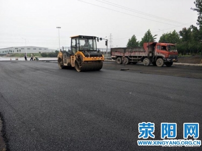 鄭州市新材料產(chǎn)業(yè)園區(qū)13號(hào)路瀝青鋪設(shè)工程管理優(yōu)化